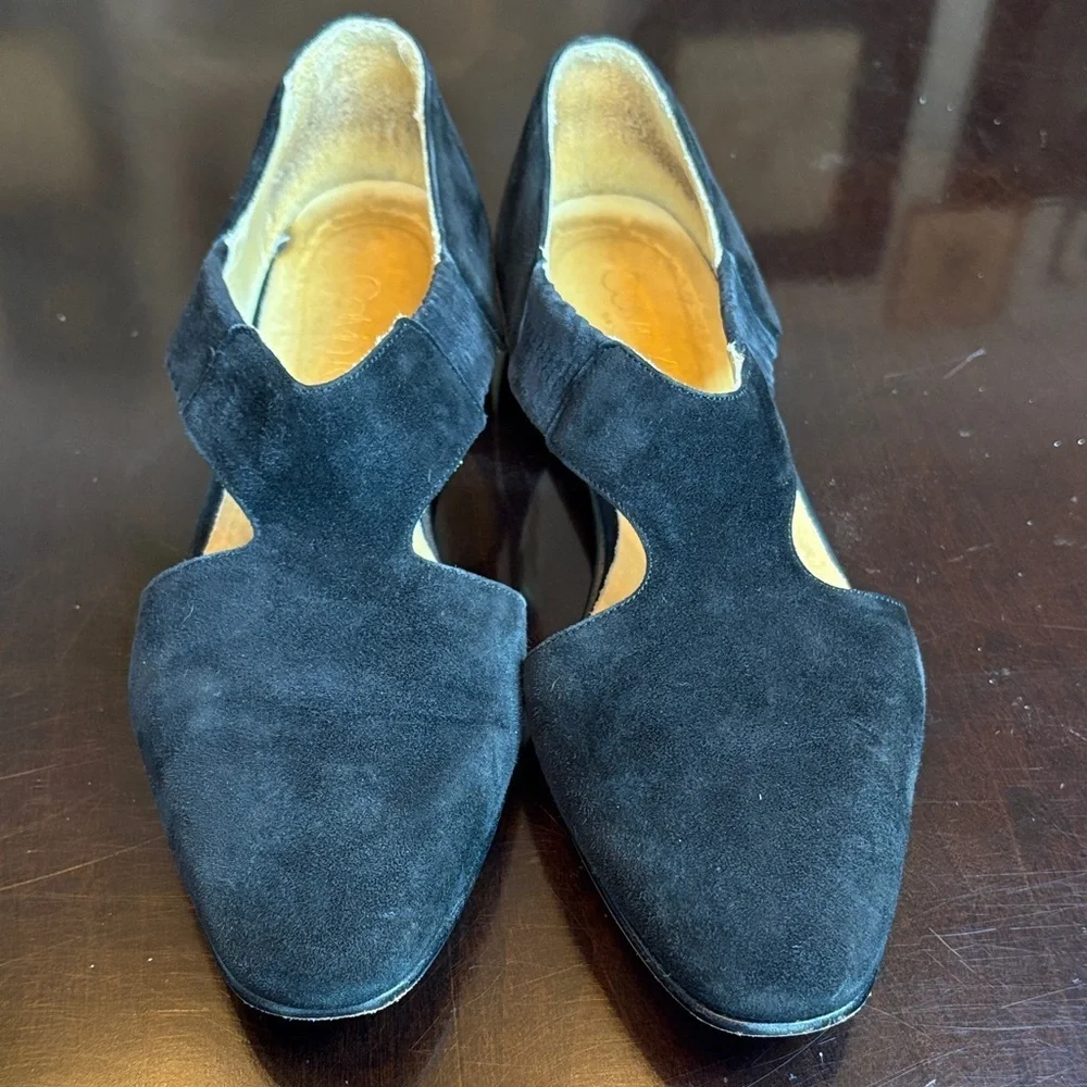 🐓 Calvin Klein Black Suede Flats: